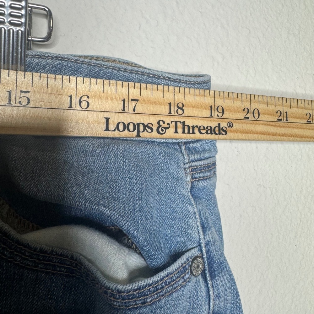 Talbots Flawless Five Pocket Woman Petites Jeans‎ Light Wash Denim Size 16 - Picture 4 of 10